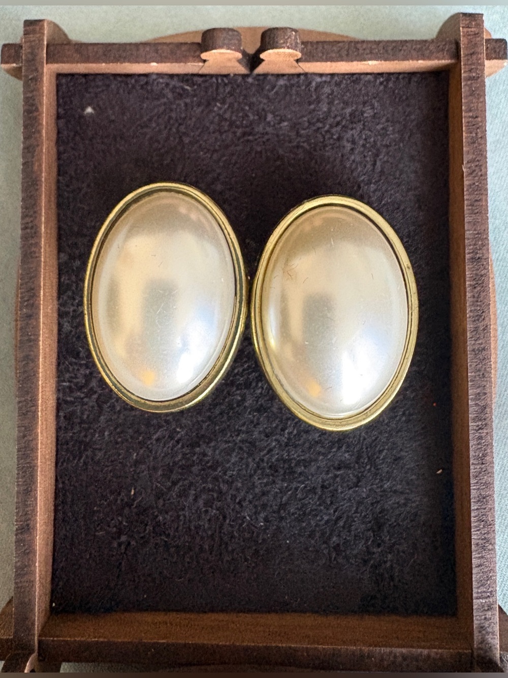 ABC Studios Vintage Faux Pearl Gold Oval Clip On Pierced Statement Earrings